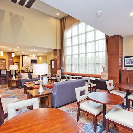 Staybridge Suites Austin South Interstate Hwy 35 By Ihg Εξωτερικό φωτογραφία