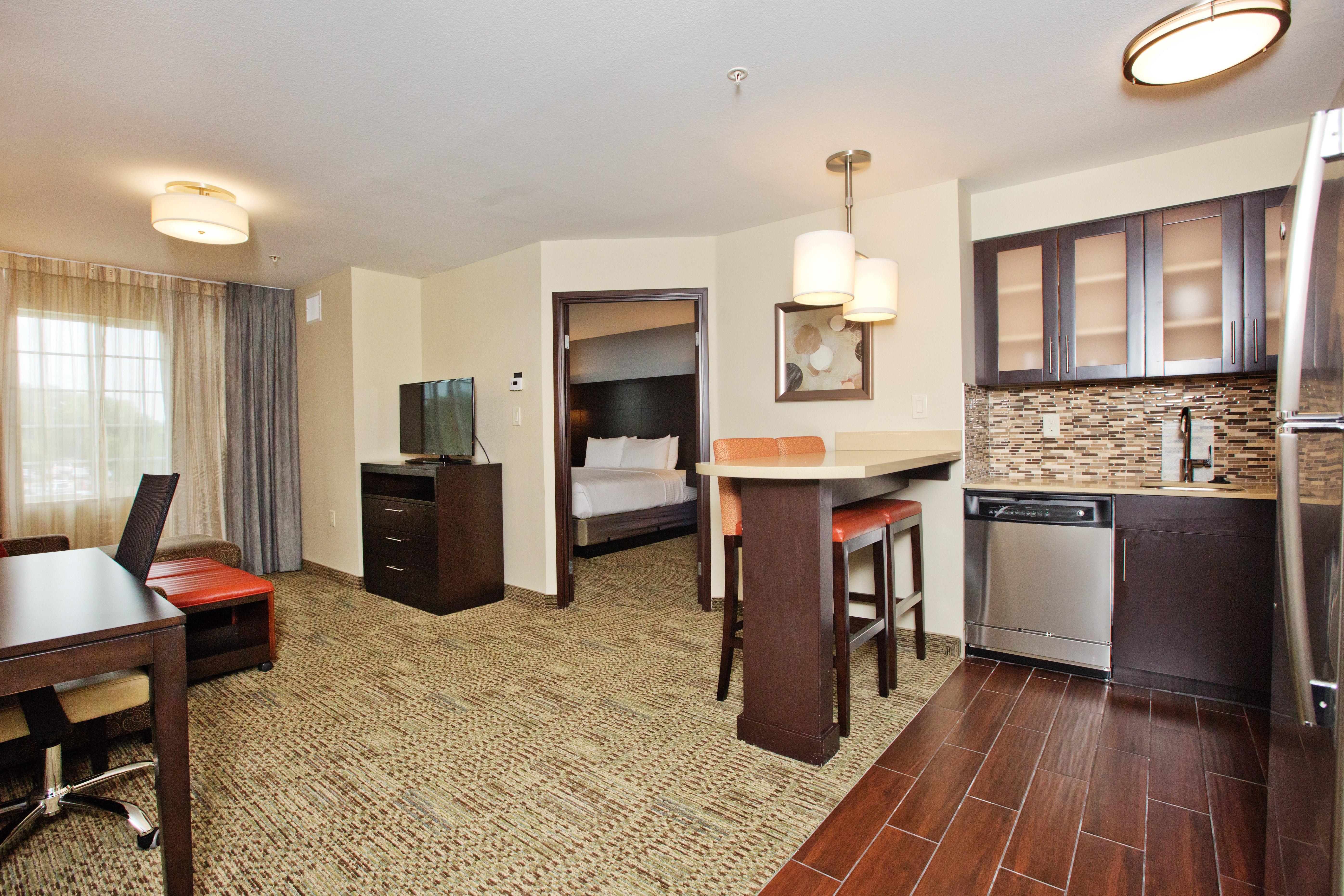 Staybridge Suites Austin South Interstate Hwy 35 By Ihg Εξωτερικό φωτογραφία