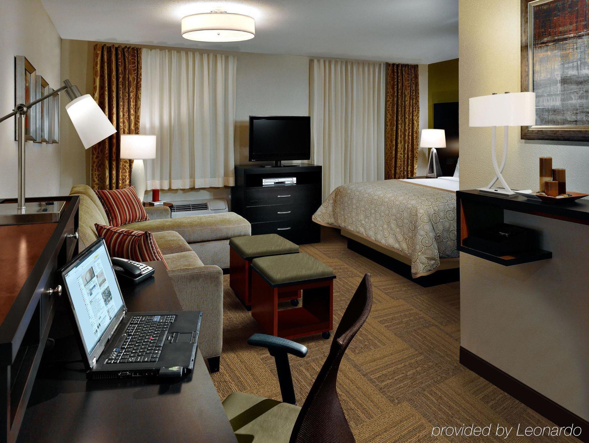 Staybridge Suites Austin South Interstate Hwy 35 By Ihg Εξωτερικό φωτογραφία